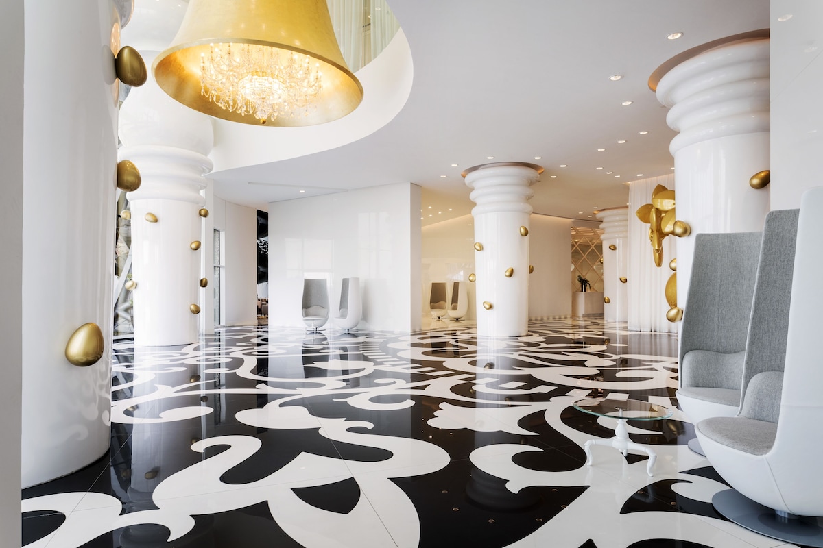 All fit-out works of Mondrian Doha Hotel has been completed by the award-winning interior design and architecture office Sia Moore.